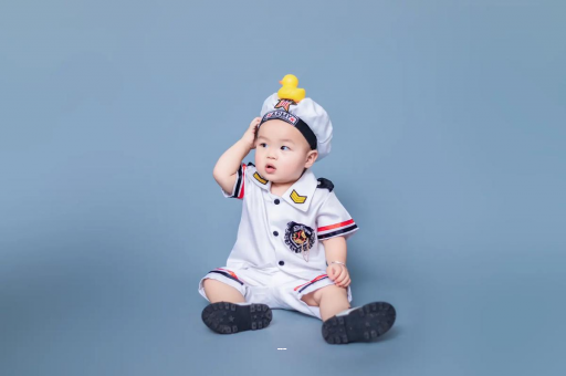 祁东怀孕肚子饿就想吐